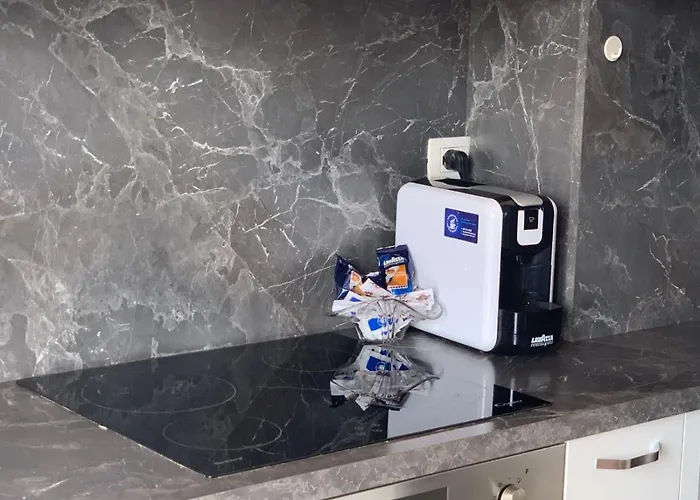 Modern Cozy W/in 10 Min Walk From Main Square Tirana